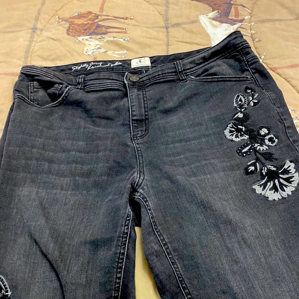 I am selling jeans.